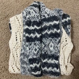 Max Studio sleeveless cardigan